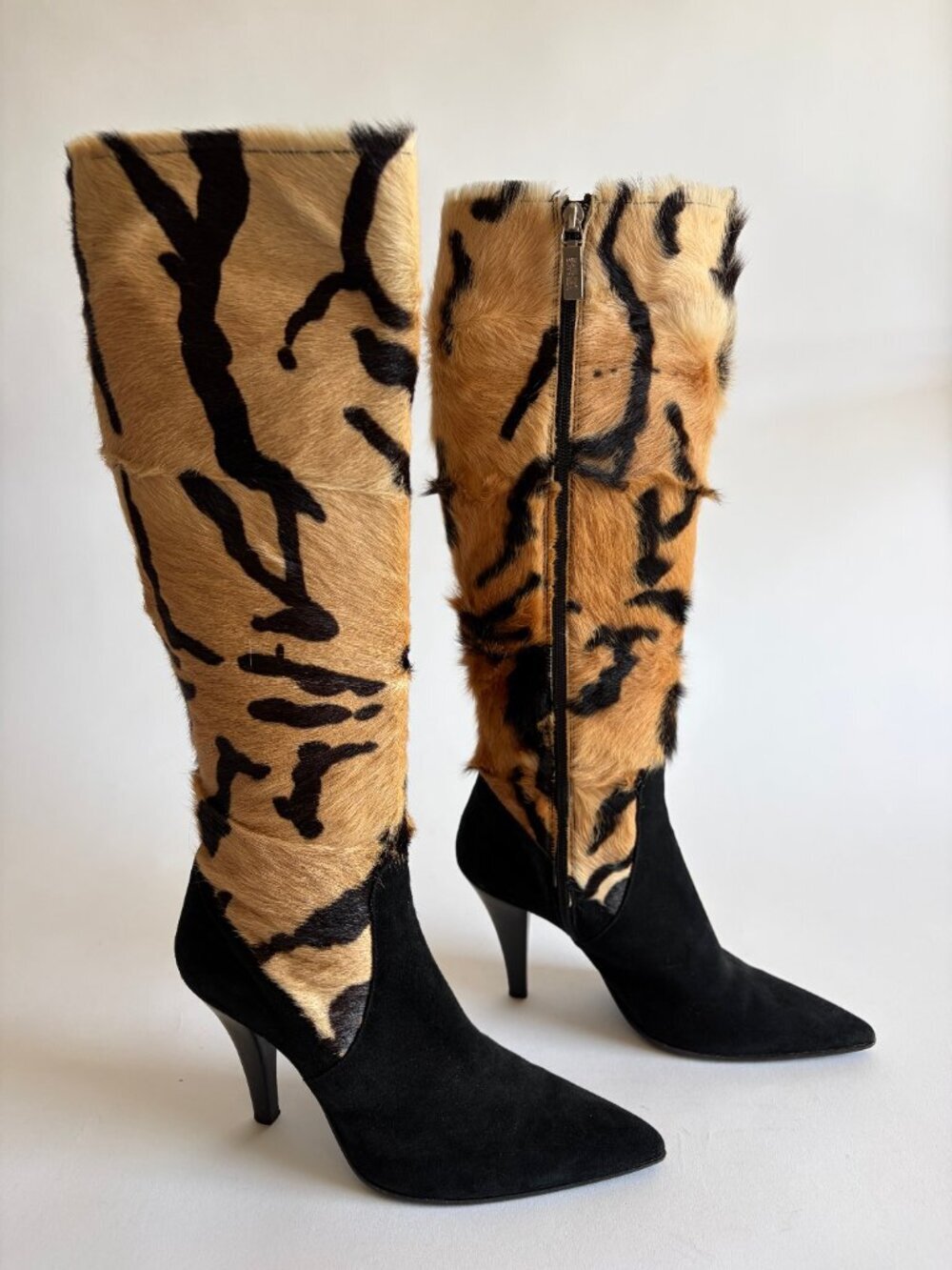 VINTAGE VERSACE FAUX FUR KNEE-HIGH BOOTS - Picture 7 of 10